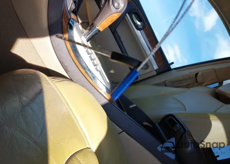 2010 Buick Enclave 1Xl z USA, uszkodzony, nr VIN 5GALRBED4AJ212729